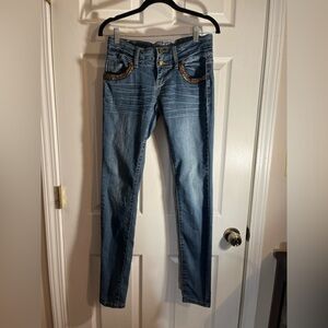 Hot Kiss Skinny Lily Jeans Size 5 Chain Pocket Detail Y2K Low Rise.